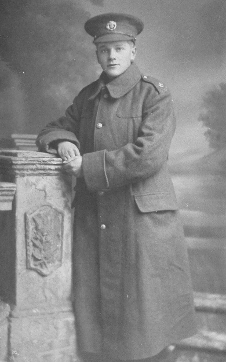 Duke Of Cornwall’s Light Infantry First World War Soldiers Photos